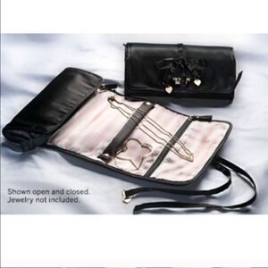 🎉Final deal🎉Victoria secret jewelry organizer💁